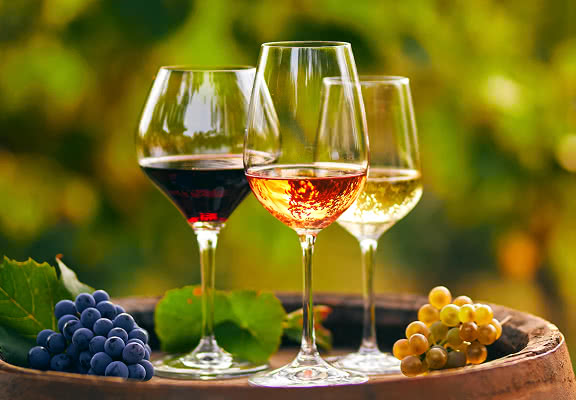 Wine glasses on a tray